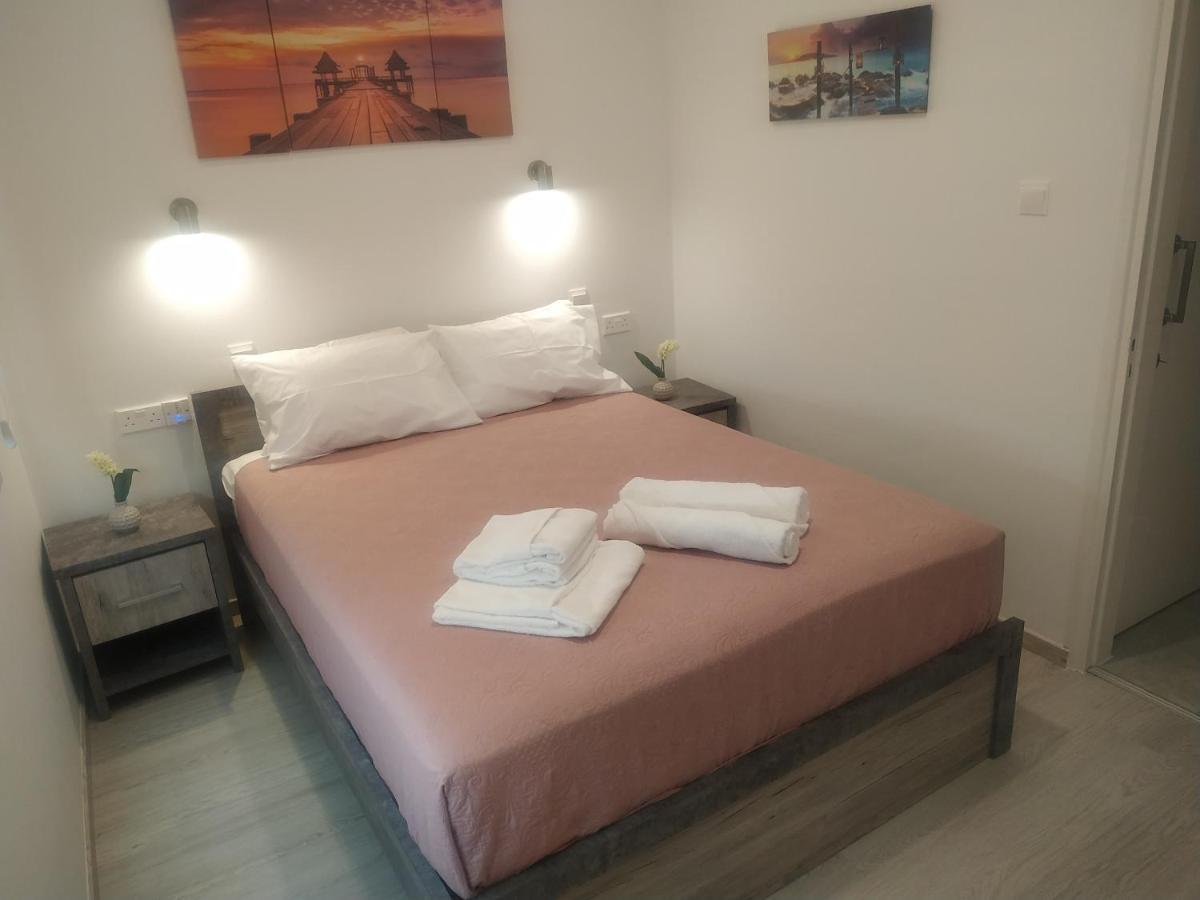 Charming Holiday Retreat Kato Paphos Apt 400M To The Beach Buitenkant foto