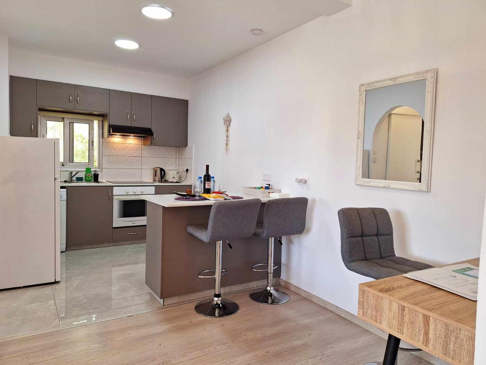 Charming Holiday Retreat Kato Paphos Apt 400M To The Beach Buitenkant foto