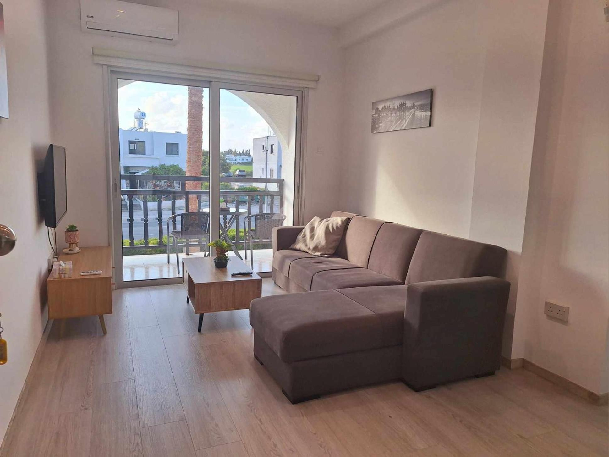 Charming Holiday Retreat Kato Paphos Apt 400M To The Beach Buitenkant foto